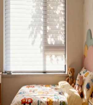 Cordless Spring-Driven Venetian Blind System | Dosron #